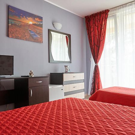 Hotel Sea Star Приморско المظهر الخارجي الصورة